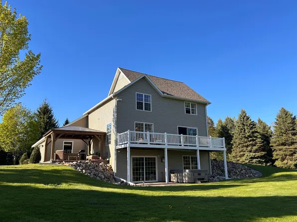 26733 168th Ave, Cold Spring, MN 56320