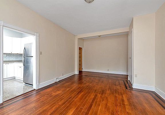 5th image of 500 2nd St #1