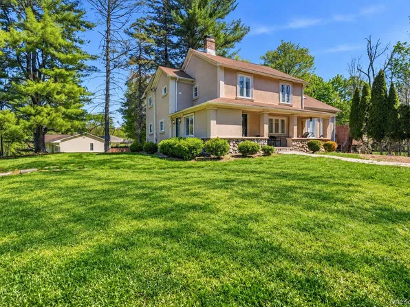 4 Arrowhead Lane, Suffern, NY 10901