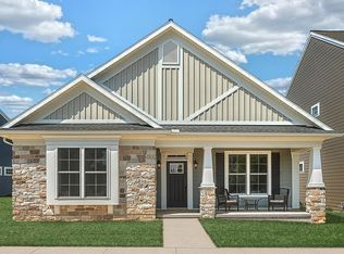 325 Home Towne Blvd, Ephrata, PA 17522