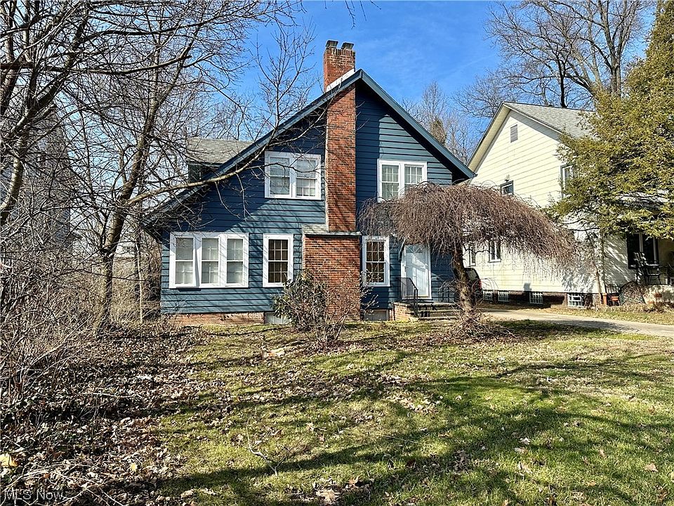 2nd image of 1488 S Taylor Rd
