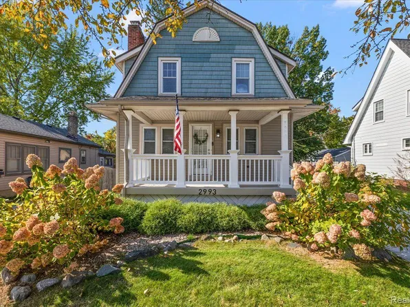 2993 Kenmore Rd, Berkley, MI 48072