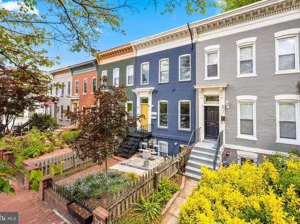 619 10th St NE, Washington, DC 20002