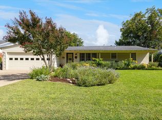 4805 Hildring Dr E, Fort Worth, TX 76109