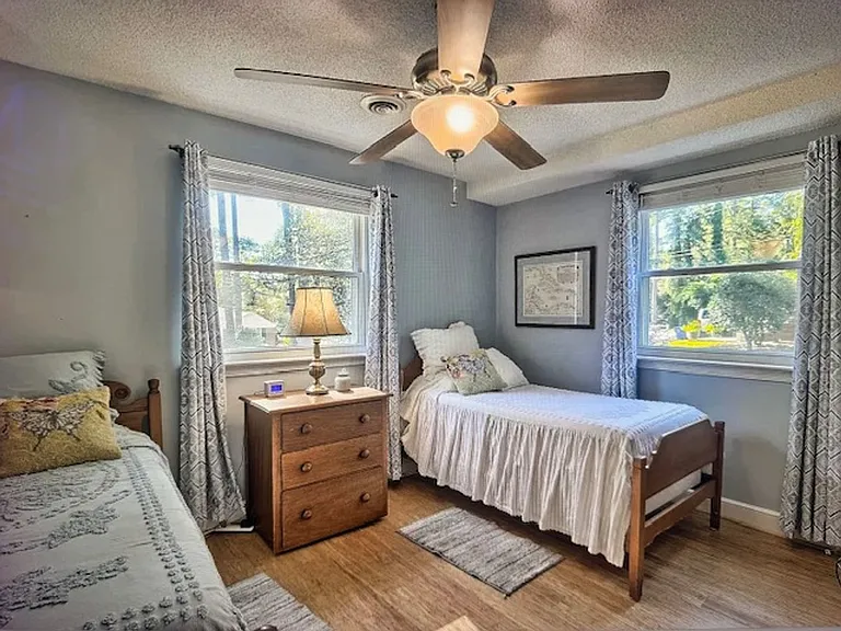 3023 Manchester Rd — Photo 13