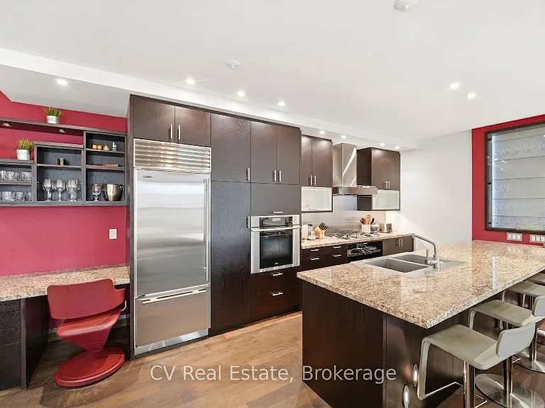 333 Adelaide St E #1414 — Photo 12