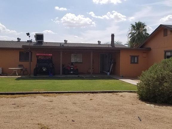 3rd image of 5521 N 68th Dr