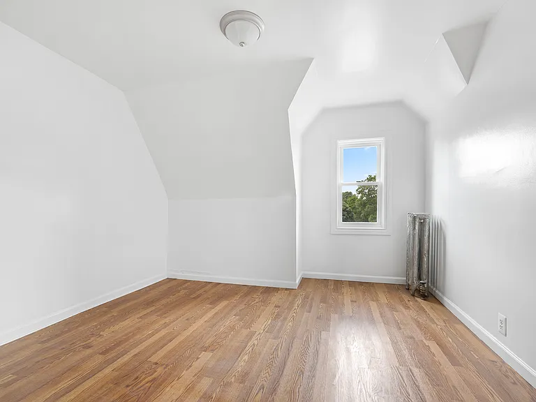 3817 Avenue I #3 — Photo 6