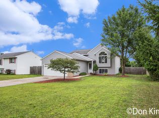 669 Willow St, Howard City, MI