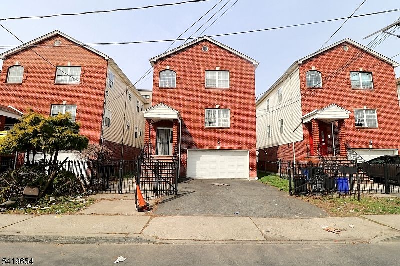 2nd image of 171 Badger Ave