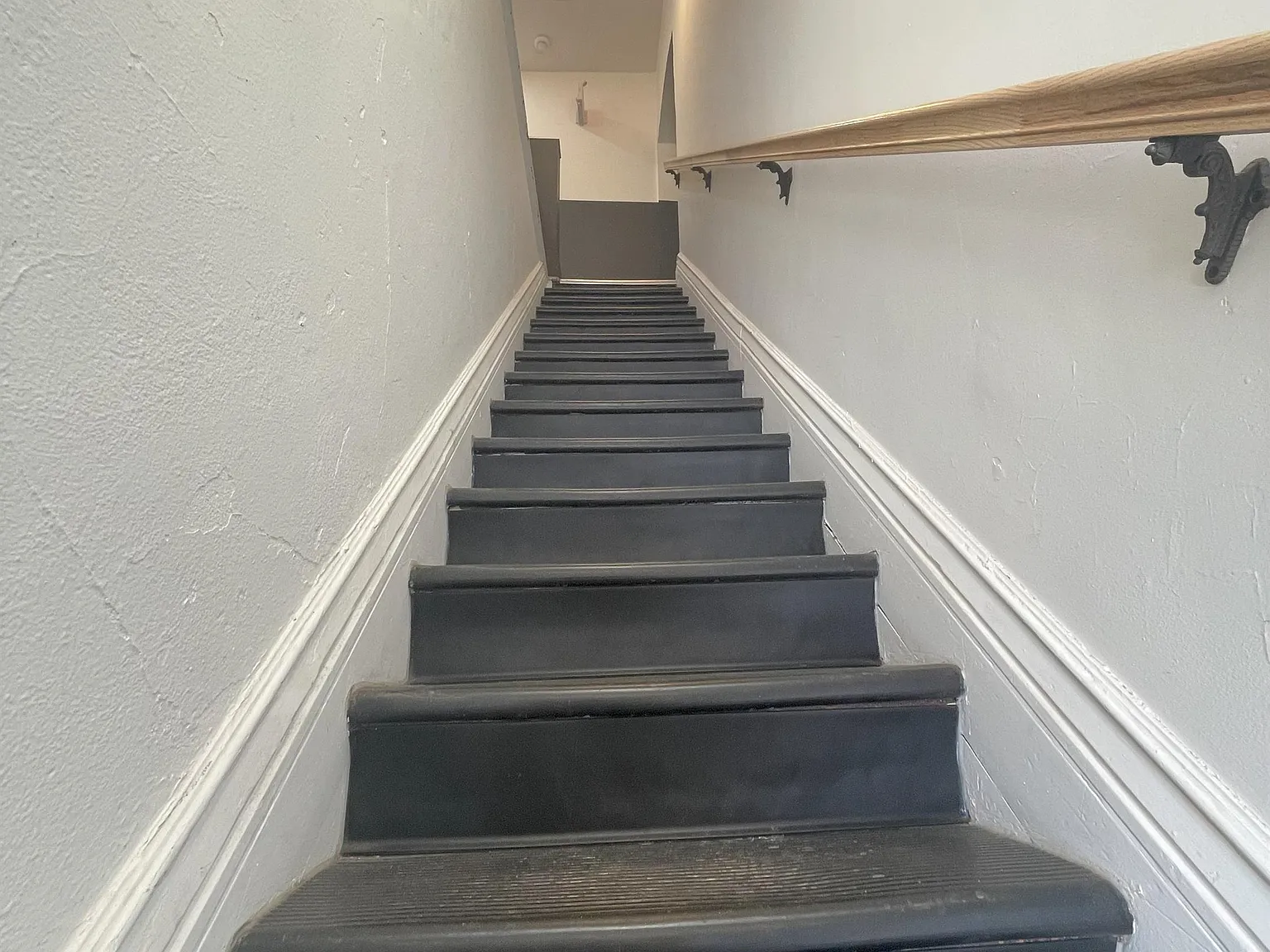 128 West Ash Street - 4 — Photo 3