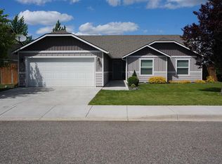 6408 W 4th Pl, Kennewick, WA 99336