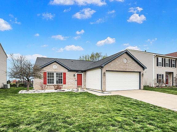 2nd image of 14540 Boysenberry Dr
