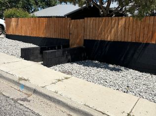 911 E Mesa Ave, Gallup, NM 87301