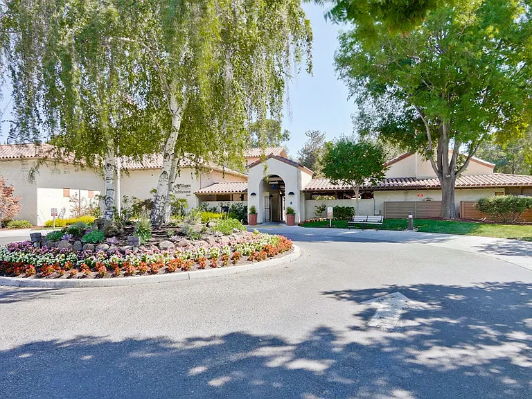 8224 Claret Ct — Photo 66