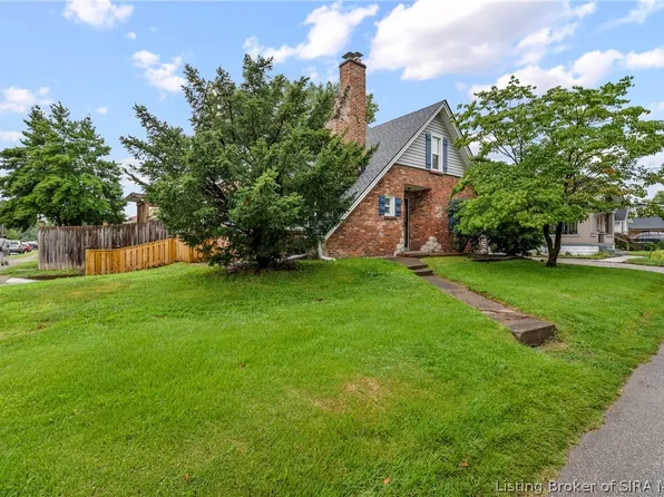 901 Morningside Drive, Jeffersonville, IN 47130