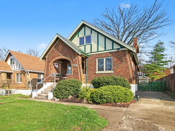 3058 Penrose Pl, Cincinnati, OH 45211