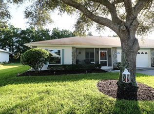 10910 Linkside Dr, Port Richey, FL 34668