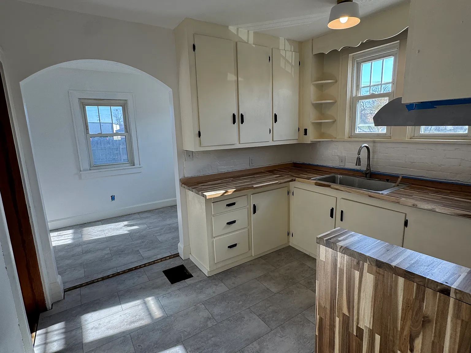 2 bed, 1140 sqft, $1,450 — Photo 4