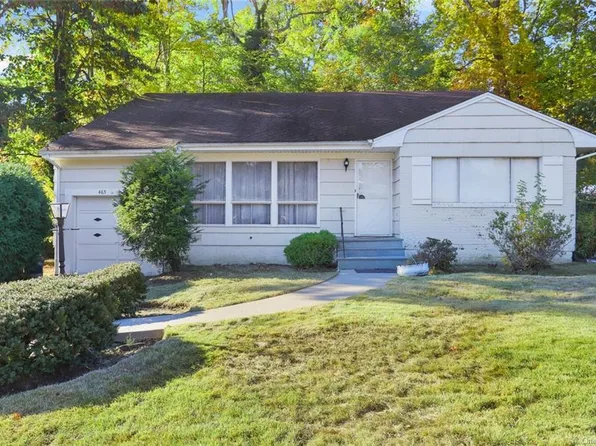 465 Stratton Rd, New Rochelle, NY 10804