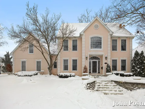 2441 Arundel Rd SE, East Grand Rapids, MI 49506