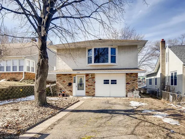 1649 Fernwood St, Saint Paul, MN 55108