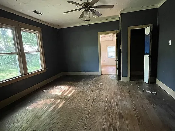 1815 Scott St — Photo 3