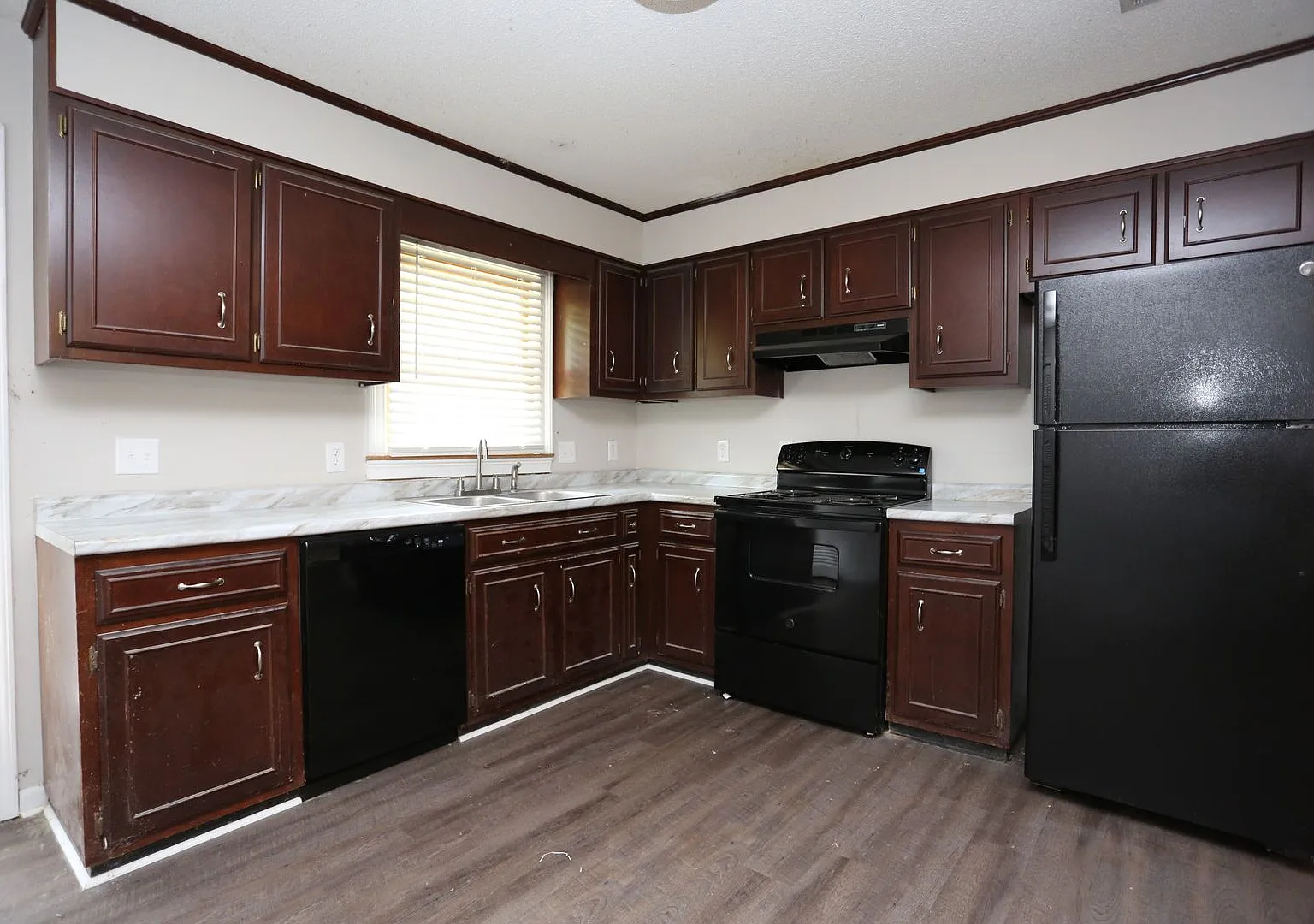 2 Bedroom at Countryside — Photo 1