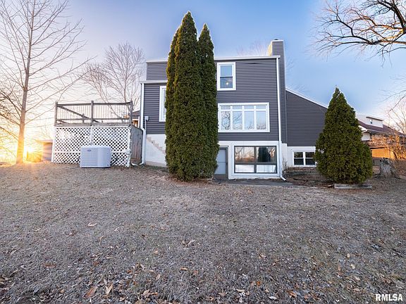 3rd image of 2216 Cordova Ct