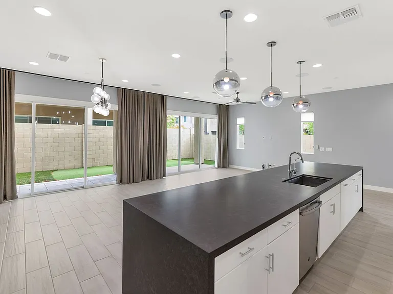 6940 E Lyra Dr — Photo 7