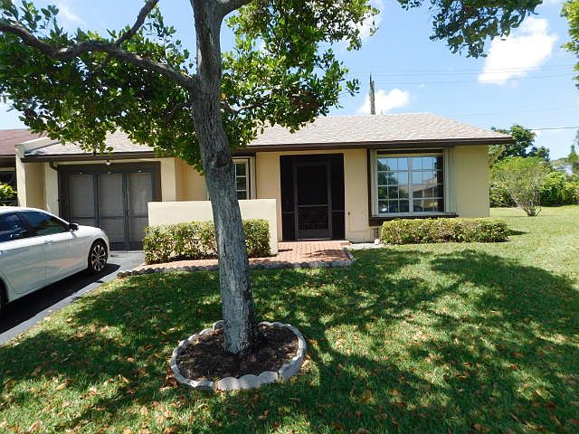 End-Unit 2BR/2bath Villa