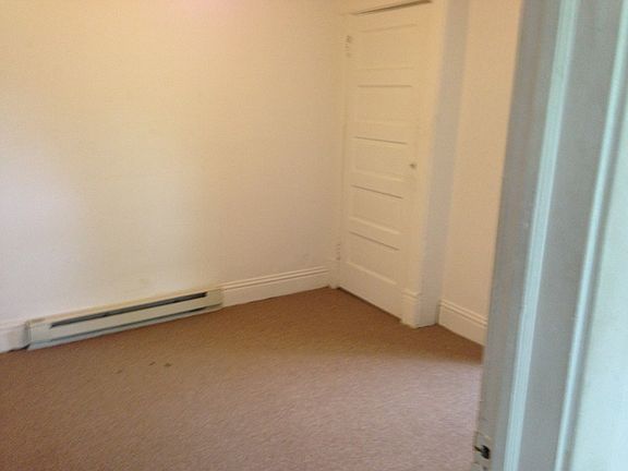 4th image of 361 Brockway Ave APT C