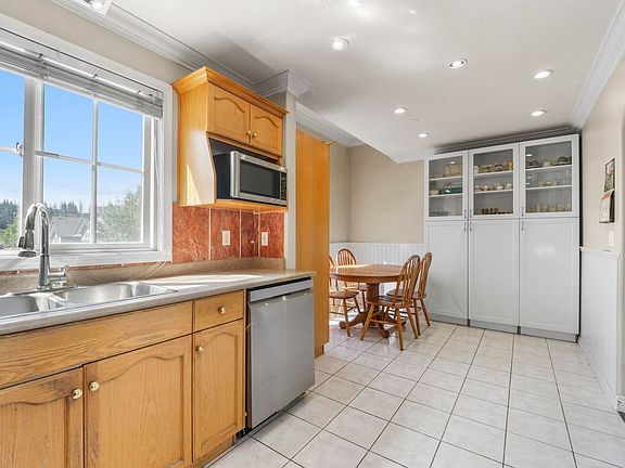 5th image of 46360 Valleyview Rd #20