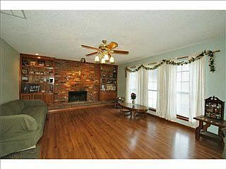 3rd image of 721 NW 140th St #73013