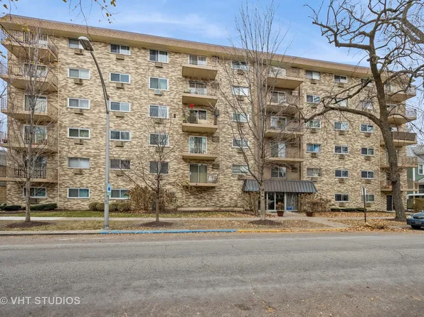 315 Marengo Ave APT 4D, Forest Park, IL 60130