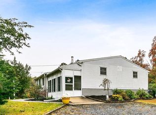 105 Garfield Ave, Chesilhurst, NJ 08089