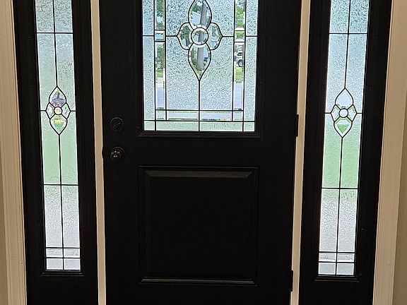 2nd image of 4022 Greenmount Dr