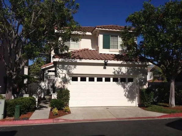 1824 Cayman Way, Vista, CA 92081