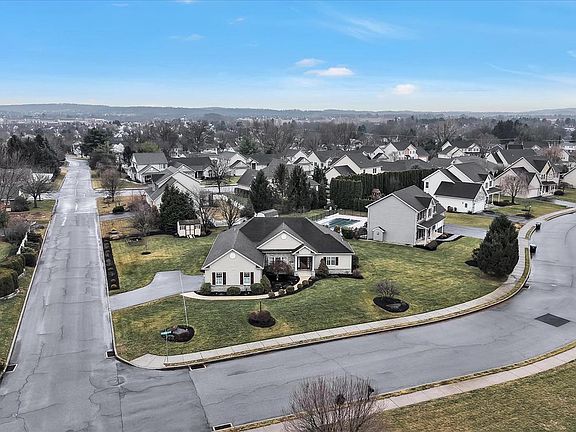 5th image of 800 Victoria Ln #L-0001