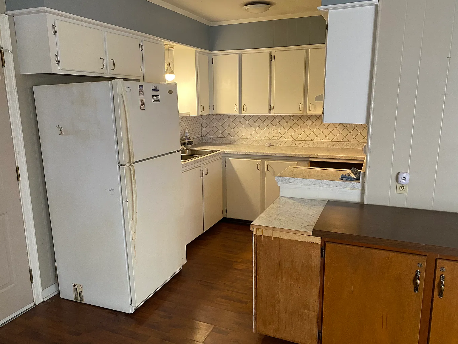 4 bed, 1.5 bath, 1375 sqft, $1,050 — Photo 2