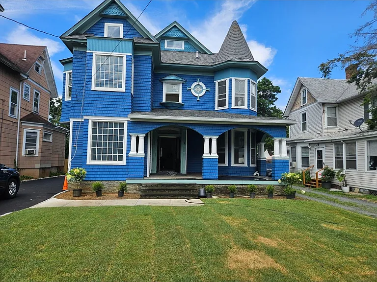 90 Shrewsbury Ave #B — Photo 12