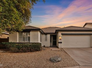 271 W Roadrunner Dr, Chandler, AZ 85286