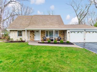 33 Spencer Lane, Stony Brook, NY 11790