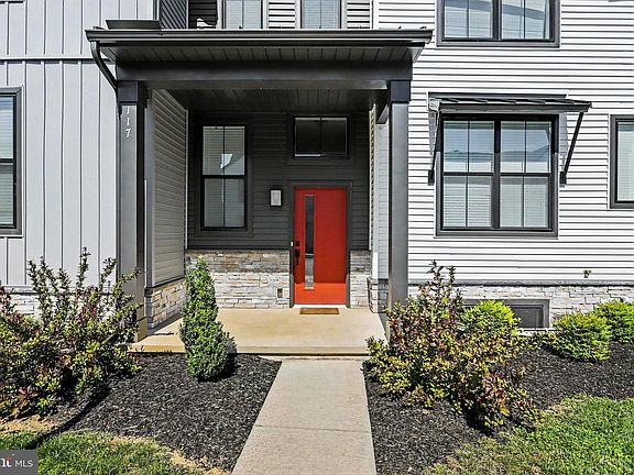 5th image of 117 Larkin Dr