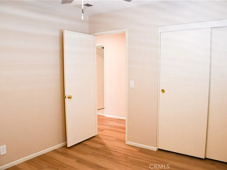 2337 E Skyline Dr — Photo 38