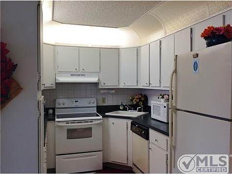 4th image of 1001 Green Pine Blvd APT H2