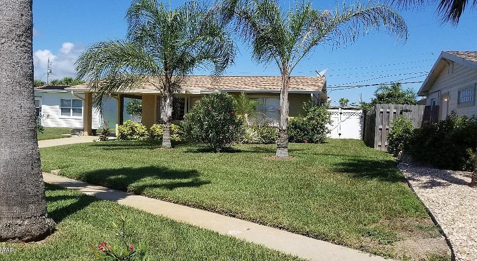 1st image of 46 Tropical Dr