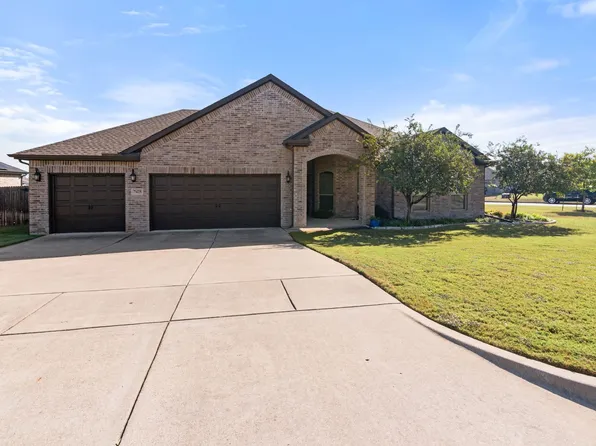 7425 Waterwell Trl, Forest Hill, TX 76140