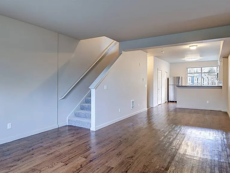 The Woodlands Townhomes — Photo 12