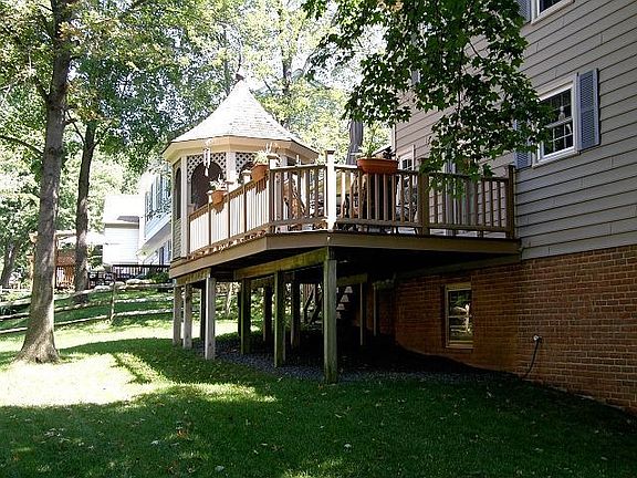 Rear Party Deck And Gazebo